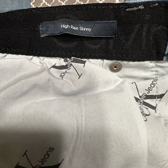 NWOT Calvin Klein High Rise Skinny Jeans - Picture 5 of 6